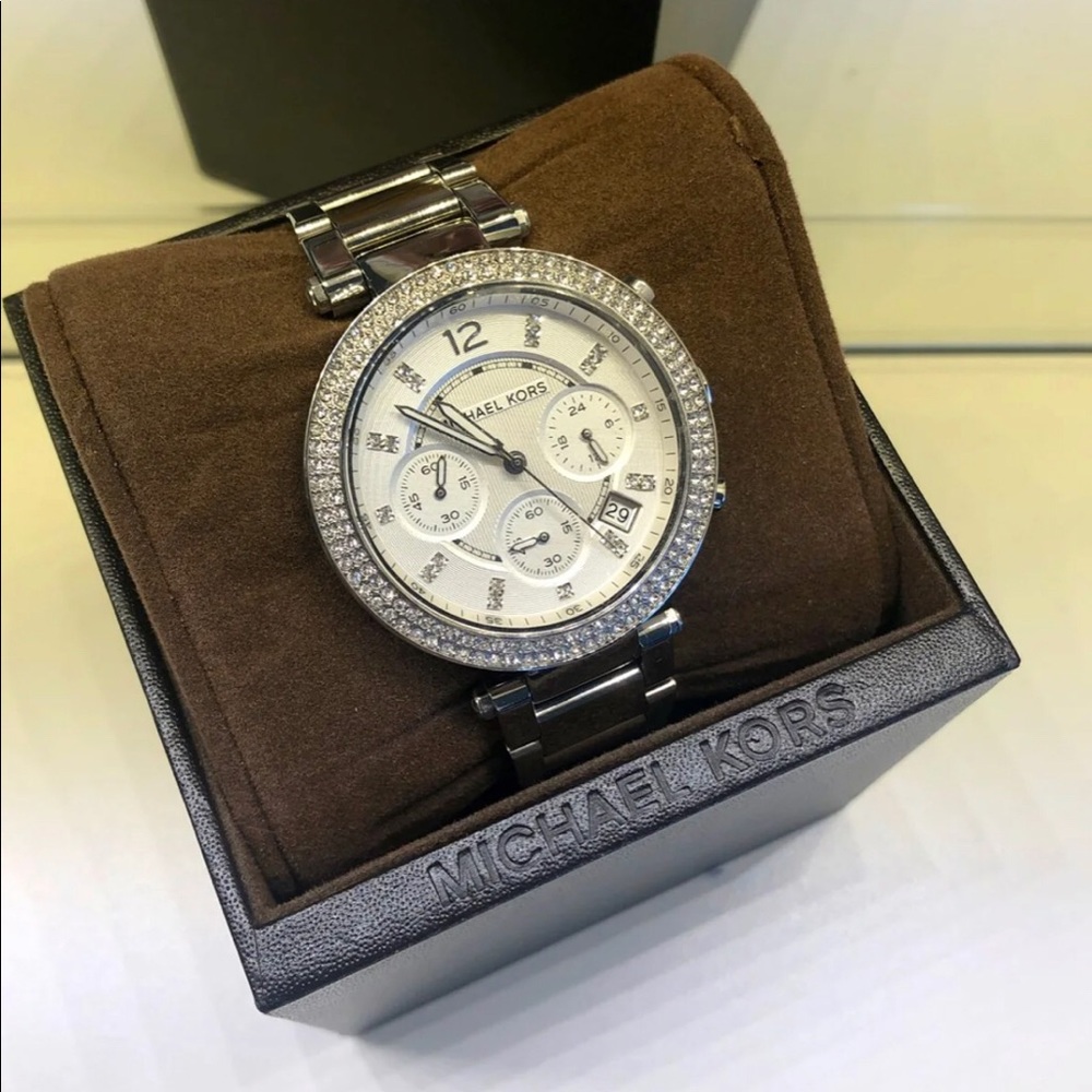 Michael Kors studded watch like NEW